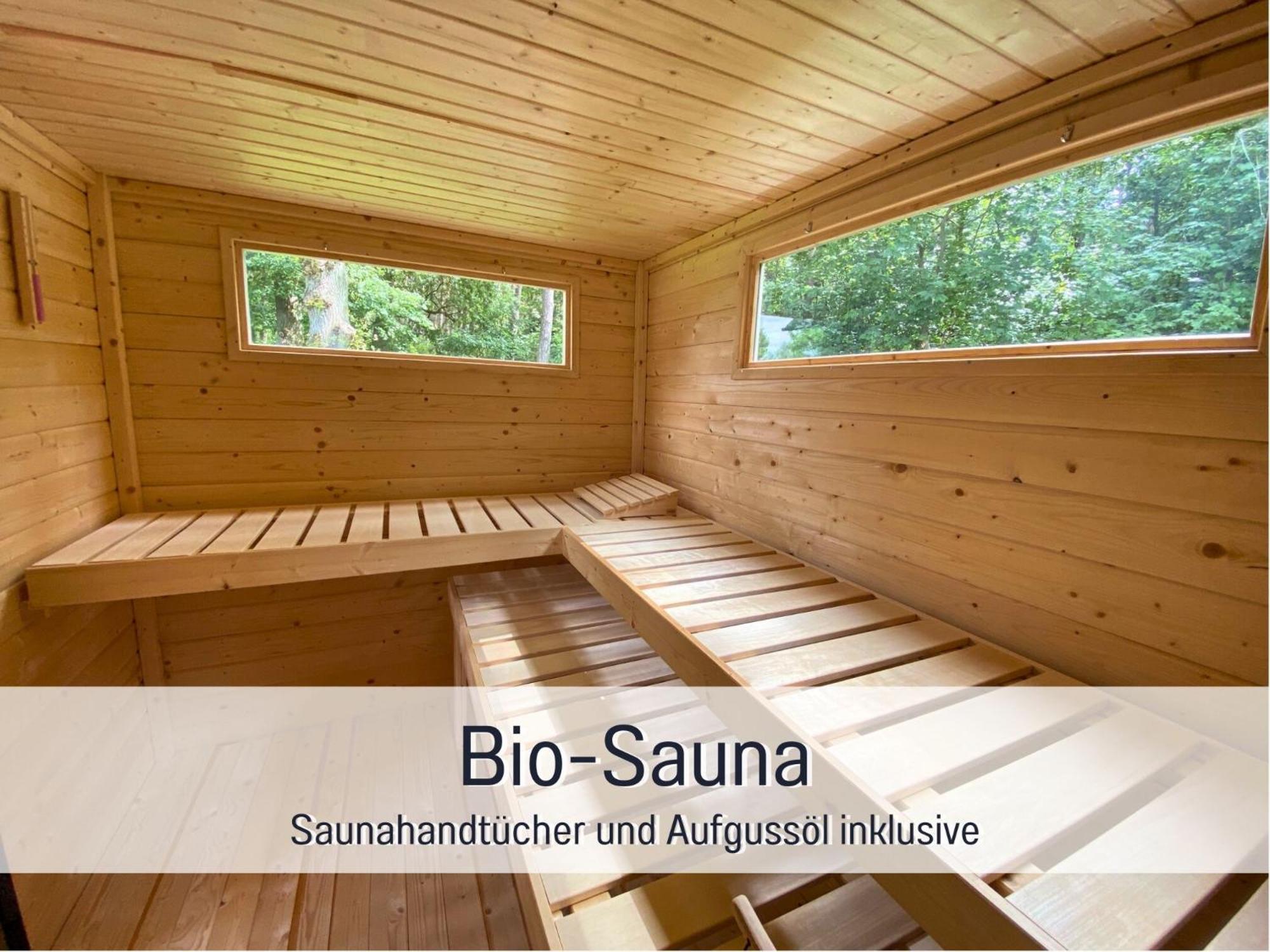 Strandhaus Mathea - Ruhige Lage Direkt Am Fleesensee - Parkplatz, Kamin, Sauna - Familienfreundlich Unter Gohren Exterior photo